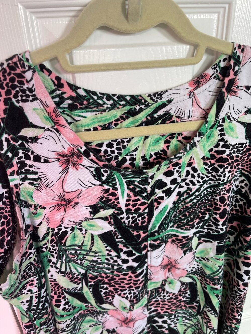 Women's QVC Pink Leopard Tank Top Size L